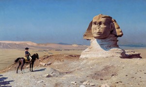 Napoleón a caballo visualiza la cabeza de la esfinge, con el cuerpo enterrado en el desierto de Giza.